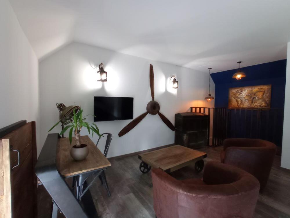 Gite Oust Au Lit Saint-Vincent-sur-Oust Esterno foto
